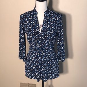 Long sleeve dressy top